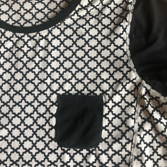 Lululemon shirt - Picture 4 of 4